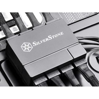 Foto 3 | Hub De Ventilador Silverstone Cpf04 Con Conectores Pwm De 1 A 8, Color Negro - Venta Internacional.