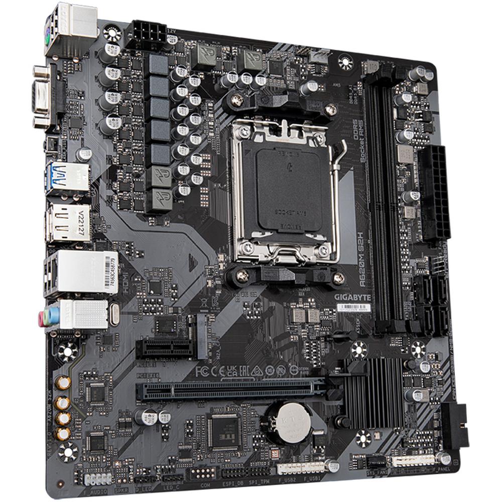 Foto 2 | Tarjeta Madre Gigabyte A620m S2h Amd Am5 Ddr5 Micro Atx