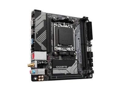 Foto 3 | Placa Madre Gigabyte A620i Ax (am5/ Lga 1718/ Ddr5/ M.2) - Venta Internacional.