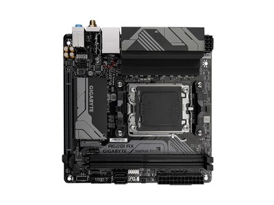 Foto 4 | Placa Madre Gigabyte A620i Ax (am5/ Lga 1718/ Ddr5/ M.2) - Venta Internacional.