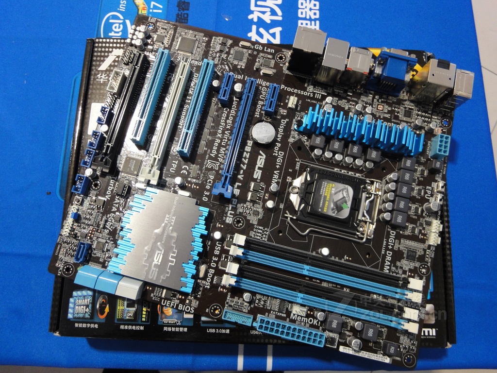 Foto 1 | Placa Madre Usada Asus P8z77-v Le Plus Intel Z77 Lga 1155 Atx - Venta Internacional.