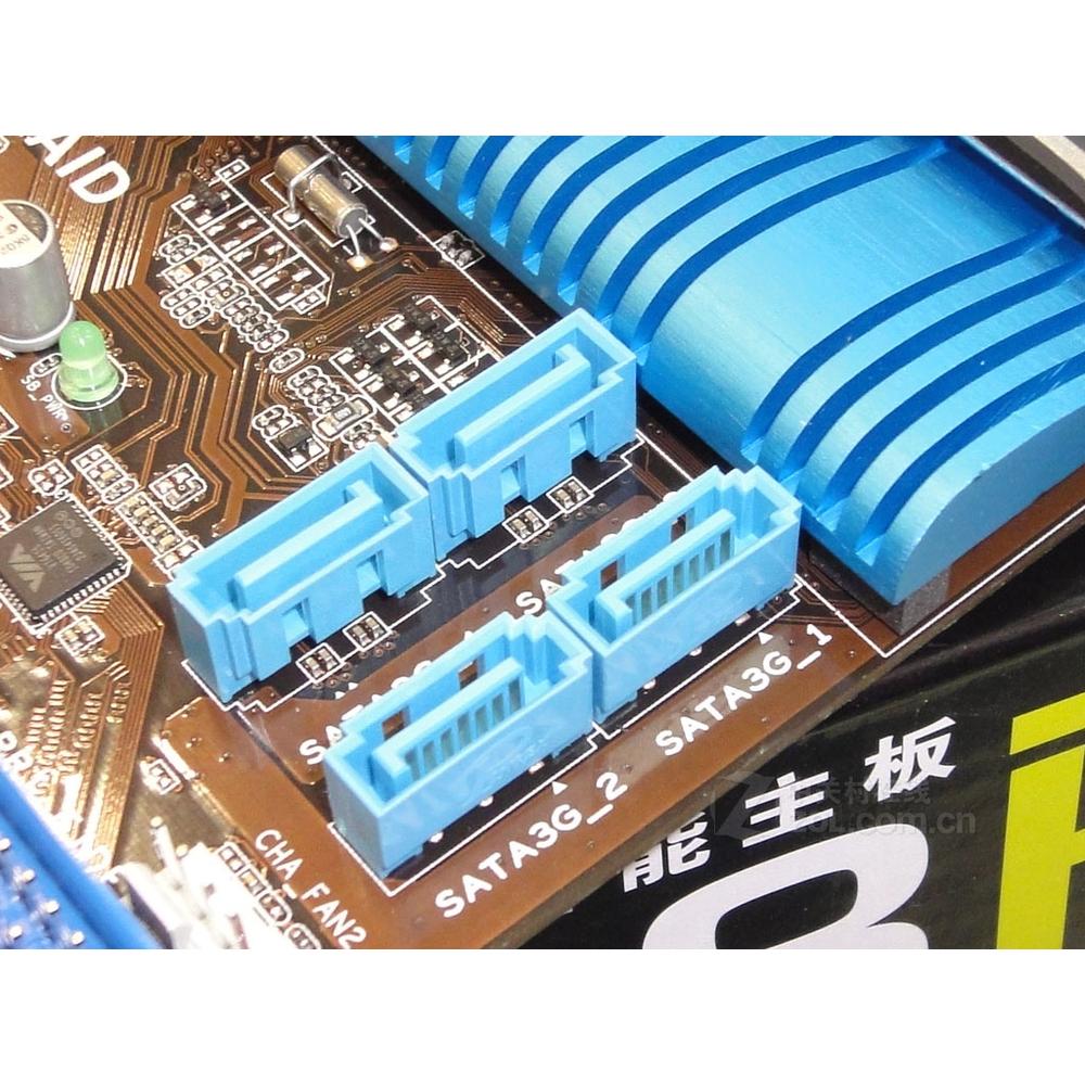 Foto 3 pulgar | Placa Madre Asus P8h67 Lga 1155 Intel H67 Ddr3 Atx Usada - Venta Internacional.