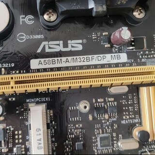 Foto 2 | Placa Base Asus A58m-a/m32bf/dp_mb Socket Fm2/fm2+ Ddr3 - Venta Internacional.