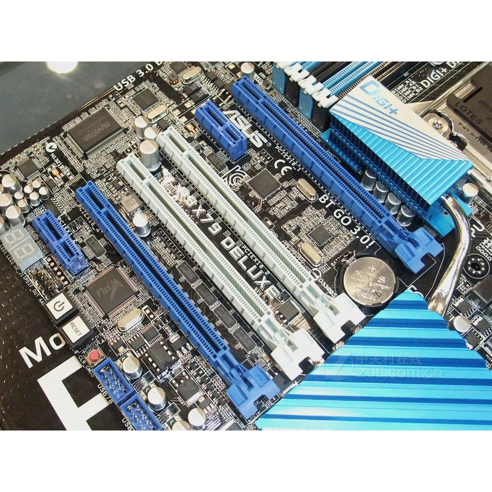 Foto 3 | Placa Madre Asus P9x79 Deluxe Lga 2011 Intel X79 Ddr3 Atx - Venta Internacional.