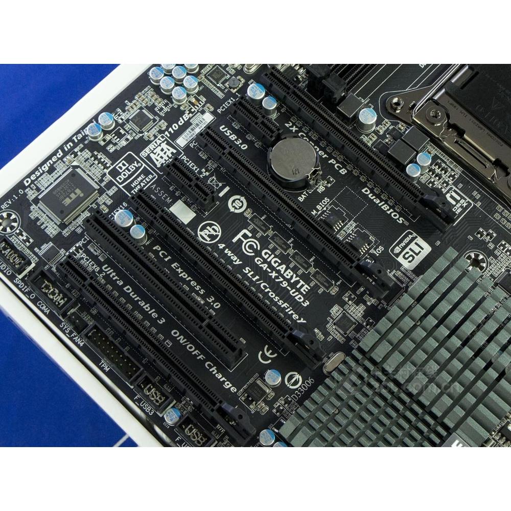 Foto 5 pulgar | Placa Madre Gigabyte Ga-x79-ud3 Lga 2011 Intel X79 Ddr3 Atx - Venta Internacional.