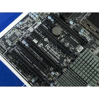 Foto 4 | Placa Madre Gigabyte Ga-x79-ud3 Lga 2011 Intel X79 Ddr3 Atx - Venta Internacional.