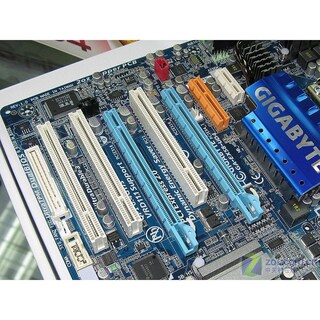 Foto 3 | Placa Madre Gigabyte Ga-ex58-ud4 Lga 1366 Intel X58 Ddr3 Atx - Venta Internacional.