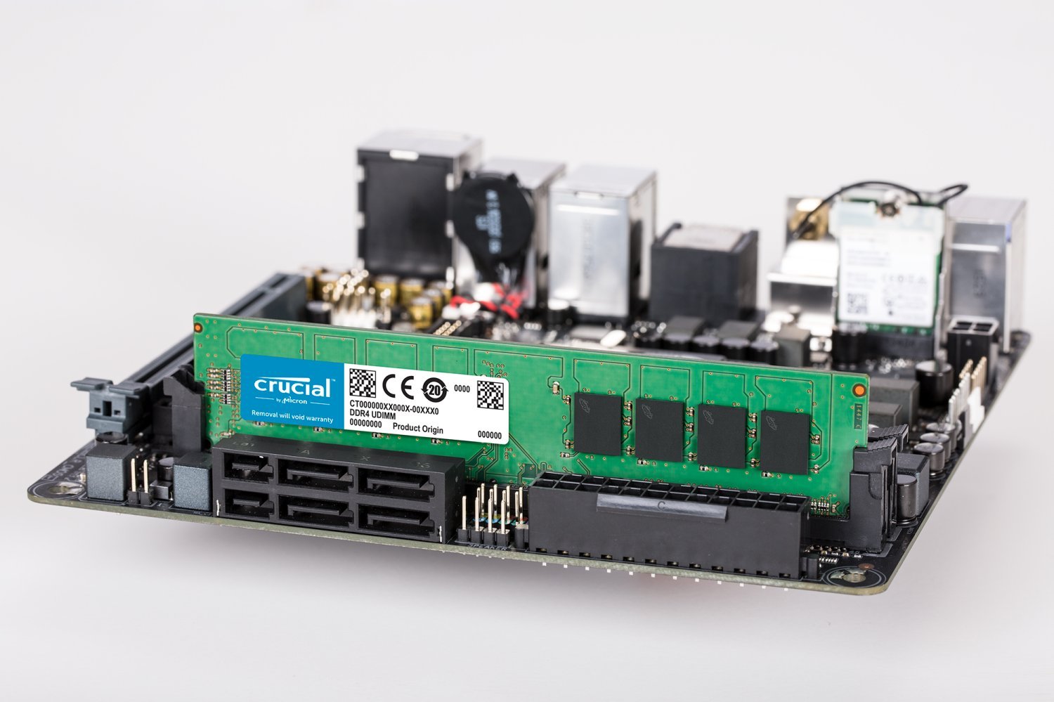 Foto 5 pulgar | Kit Memory Crucial De 16 Gb (8 Gbx2) Ddr4 3200 Mt/s Cl22 - Venta Internacional.