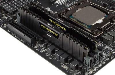 Foto 4 | Memoria Corsair Vengeance Lpx 32 Gb 2x16 Gb Ddr4 3600 Mhz - Venta Internacional