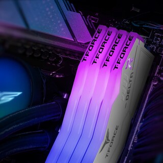 Foto 3 | Módulo De Memoria Teamgroup T-force Delta Rgb Ddr5 64 Gb (2 X 32 Gb) - Venta Internacional.