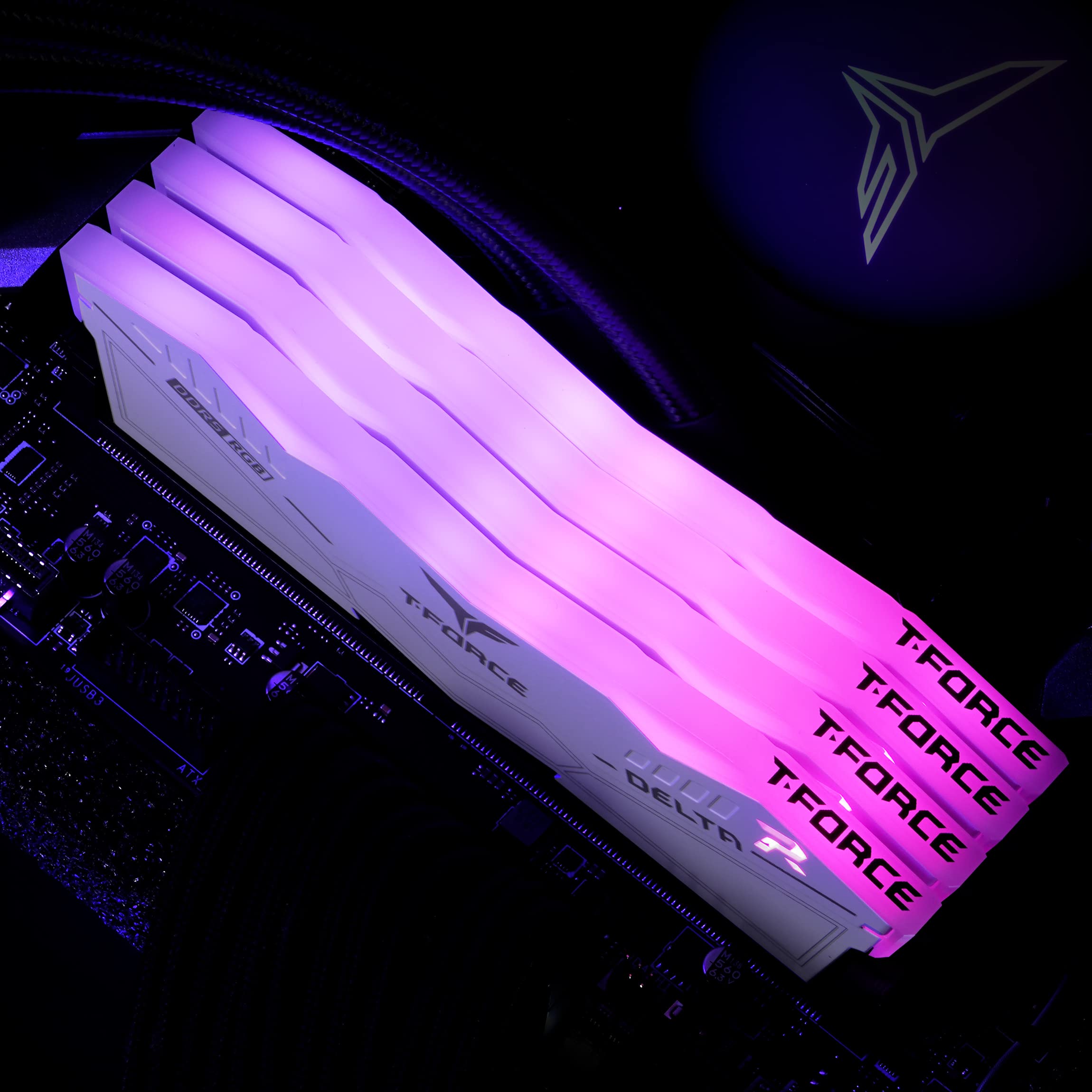 Foto 6 | Módulo De Memoria Teamgroup T-force Delta Rgb Ddr5 64 Gb (2 X 32 Gb) - Venta Internacional.