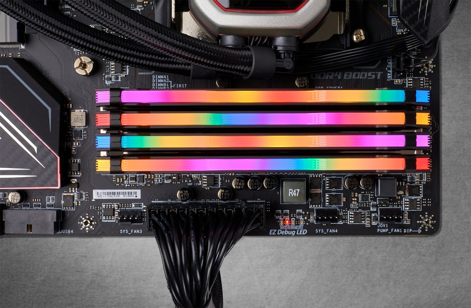 Foto 5 | Memoria De Escritorio Corsair Vengeance Rgb Pro Ddr4 De 64 Gb (4 X 16 Gb) - Venta Internacional.