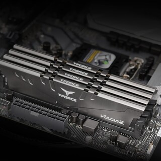 Foto 2 | Módulo De Memoria Teamgroup T-force Vulcan Z Ddr4 De 16 Gb (2 X 8 Gb) - Venta Internacional.