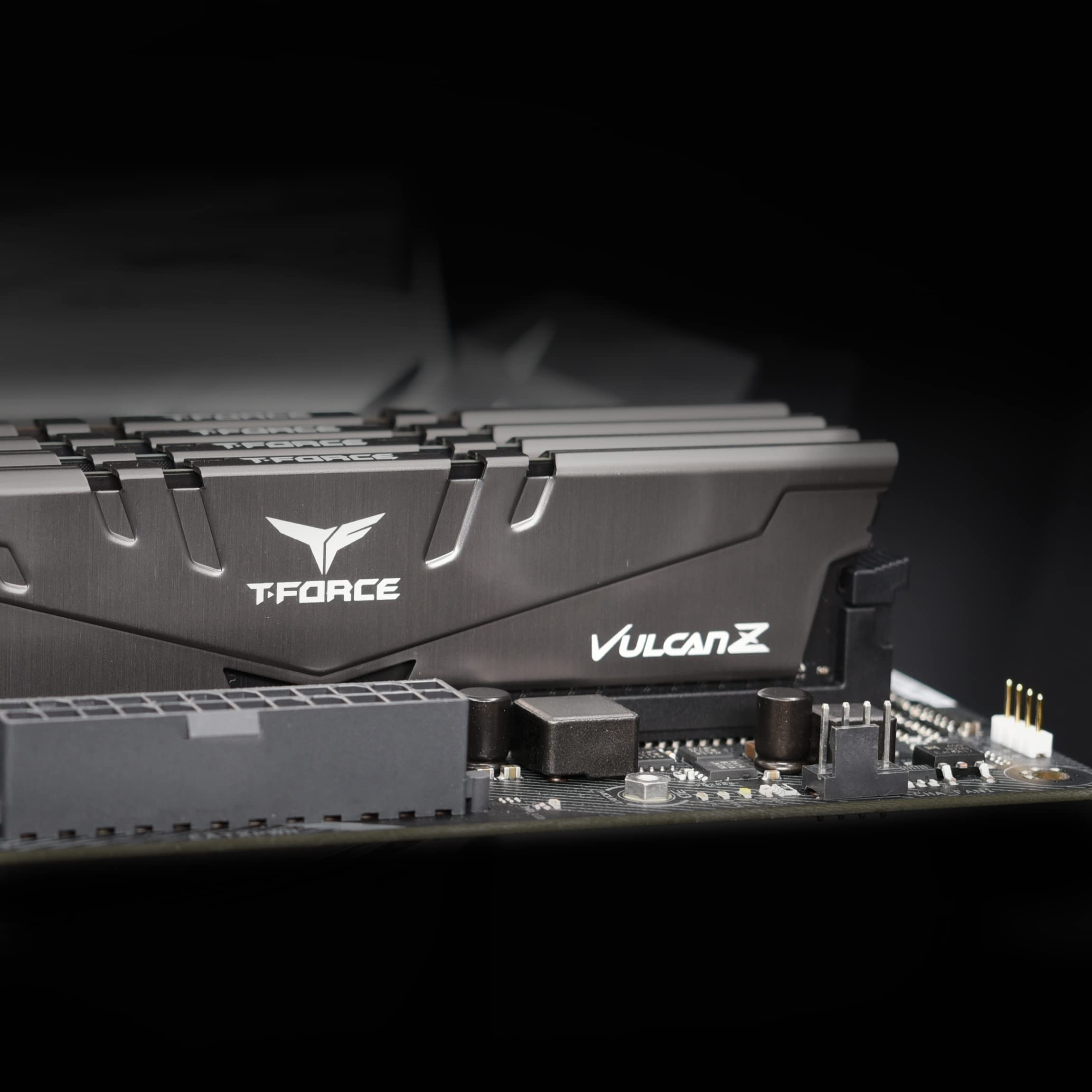Foto 4 pulgar | Módulo De Memoria Ram Teamgroup T-force Vulcan Z De 16 Gb (2 X 8 Gb) - Venta Internacional.