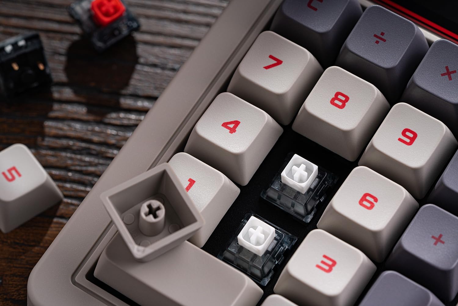 Foto 6 pulgar | Teclado Numérico Mecánico 8bitdo Retro 18 Bluetooth - Venta Internacional