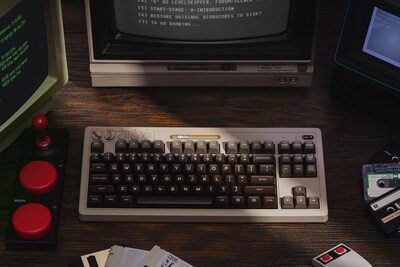 Foto 3 | Teclado Retromecánico De 8 Bits Con Bluetooth/2.4g/usb-c C64 - Venta Internacional.