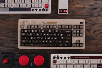 Foto 7 | Teclado Retromecánico De 8 Bits Con Bluetooth/2.4g/usb-c C64 - Venta Internacional.