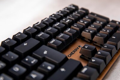 Foto 6 | Teclado Mecánico Cherry Kc 200 Mx Con Interruptor Rojo Silencioso Mx2a - Venta Internacional.