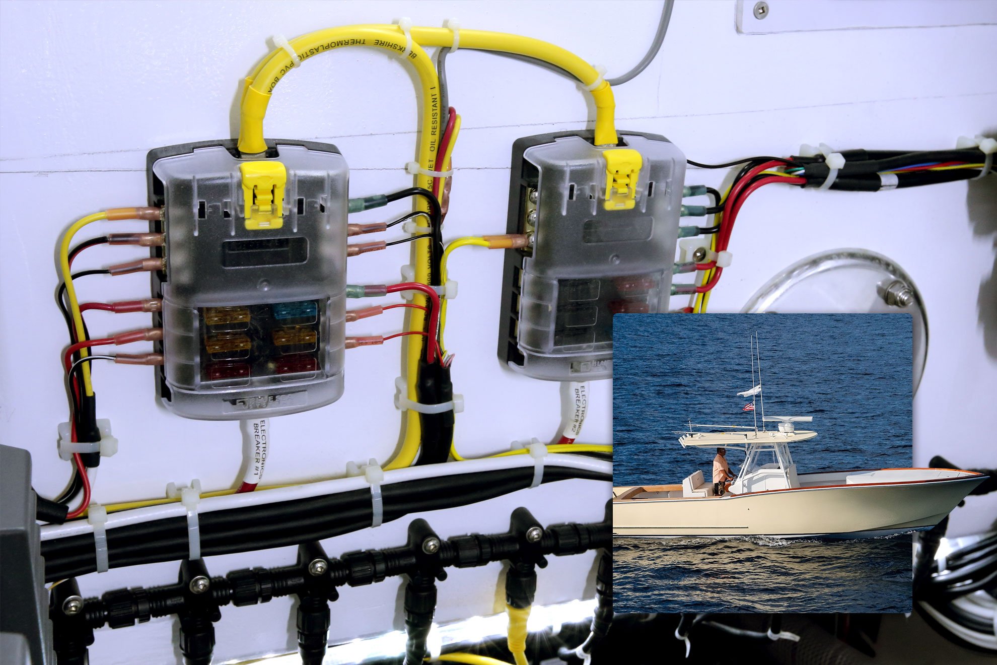Foto 2 | Bloque De Fusibles Blue Sea Systems 5025 St Blade 6 Circuitos Con Tapa - Venta Internacional.