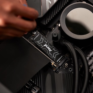 Foto 2 | Unidad De Estado Sólido Kingston Fury Renegade 1tb Pcie Gen 4.0 - Venta Internacional.