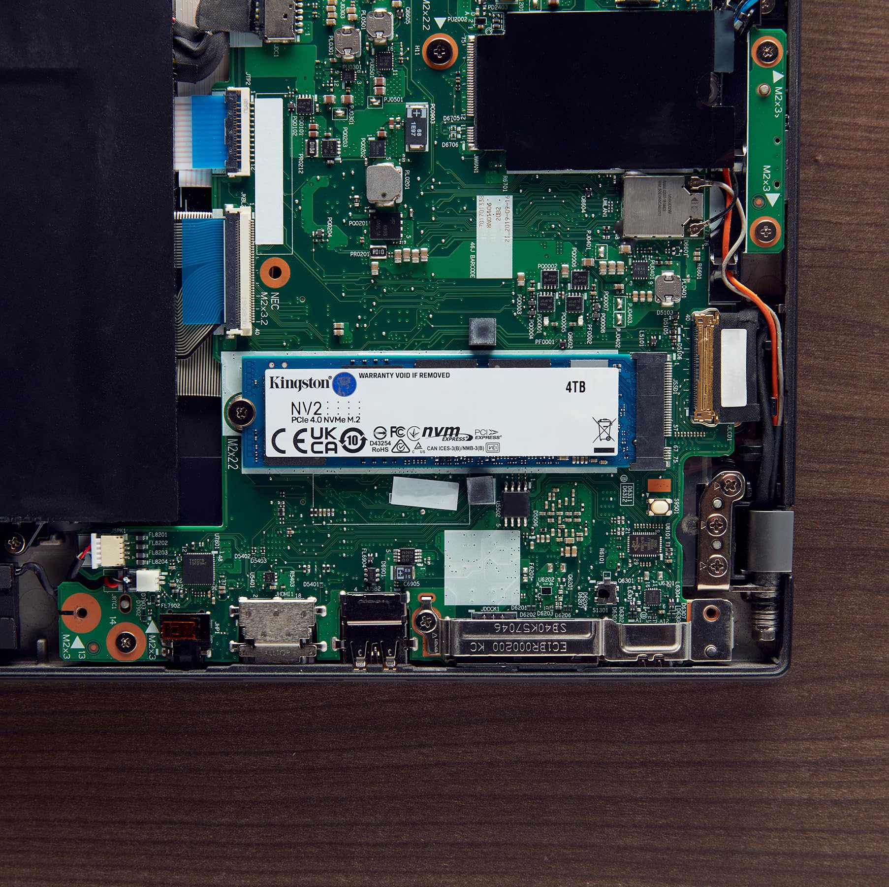 Foto 4 | Ssd Kingston Nv2 4 Tb M.2 2280 Nvme Interno Pcie 4.0 Gen 4x4 - Venta Internacional.