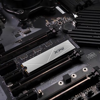 Foto 7 | Unidad De Estado Sólido Xpg Gammix S60 Blade Pcie Gen4 X4 M.2 2280 1tb - Venta Internacional.