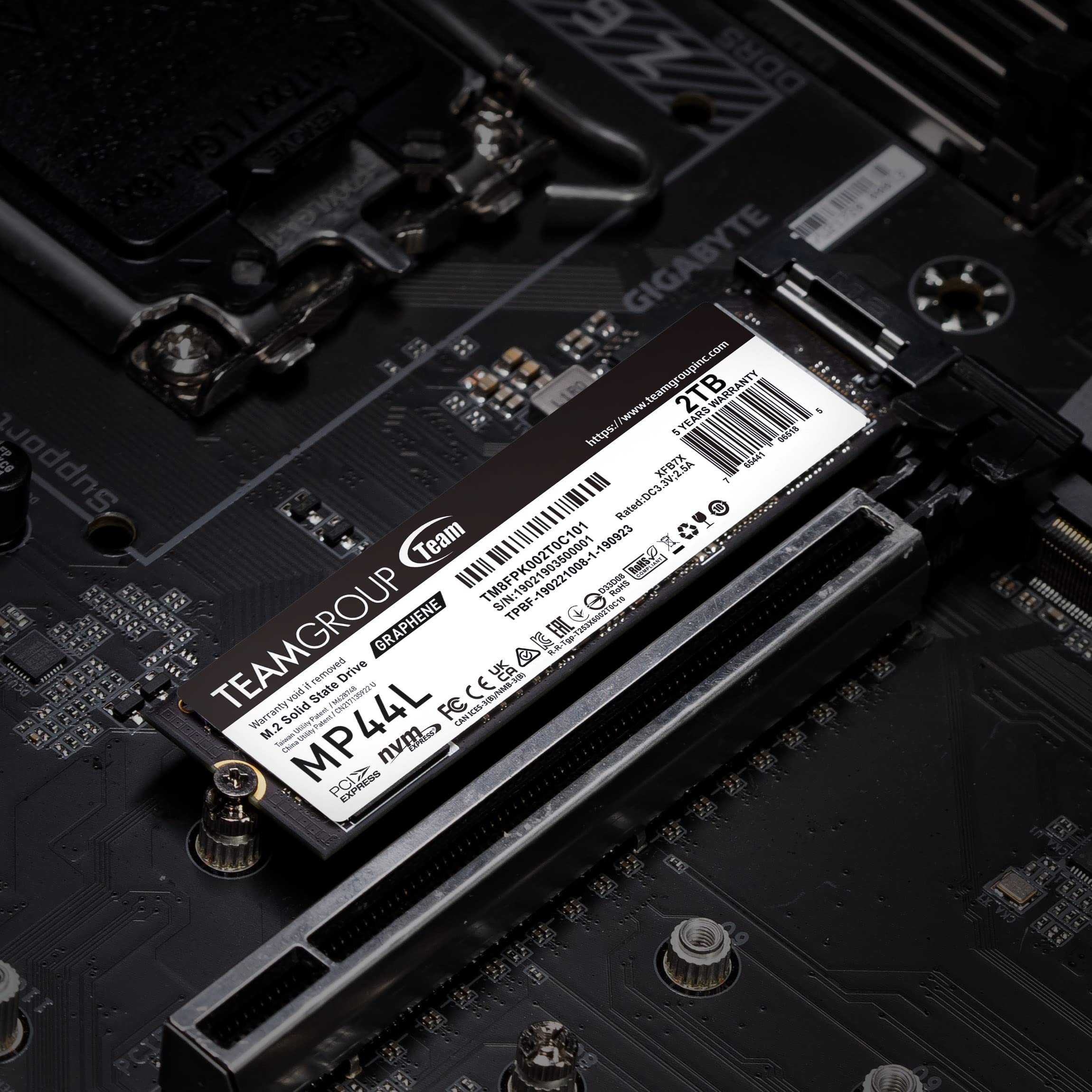 Foto 4 pulgar | Ssd Teamgroup Mp44l, Caché Slc De 2 Tb, Nvme 1.4 Pcie Gen. 4x4 - Venta Internacional.