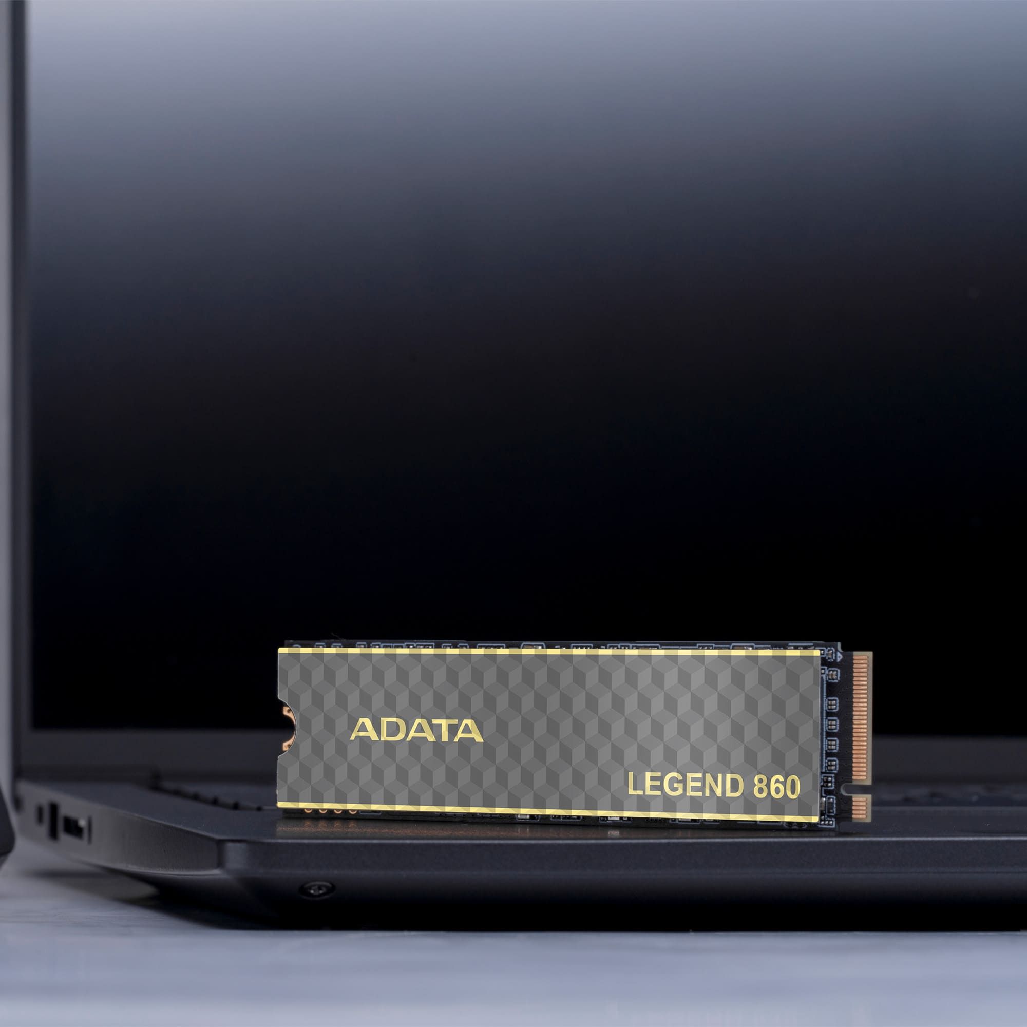 Foto 5 pulgar | Unidad De Estado Sólido Adata Legend 860 De 500 Gb  M2 2280  Nvme Pcie Gen 4x4  6000/3000 Mb/s