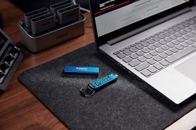 Foto 2 | Memoria USB Kingston 32 GB - Venta Internacional