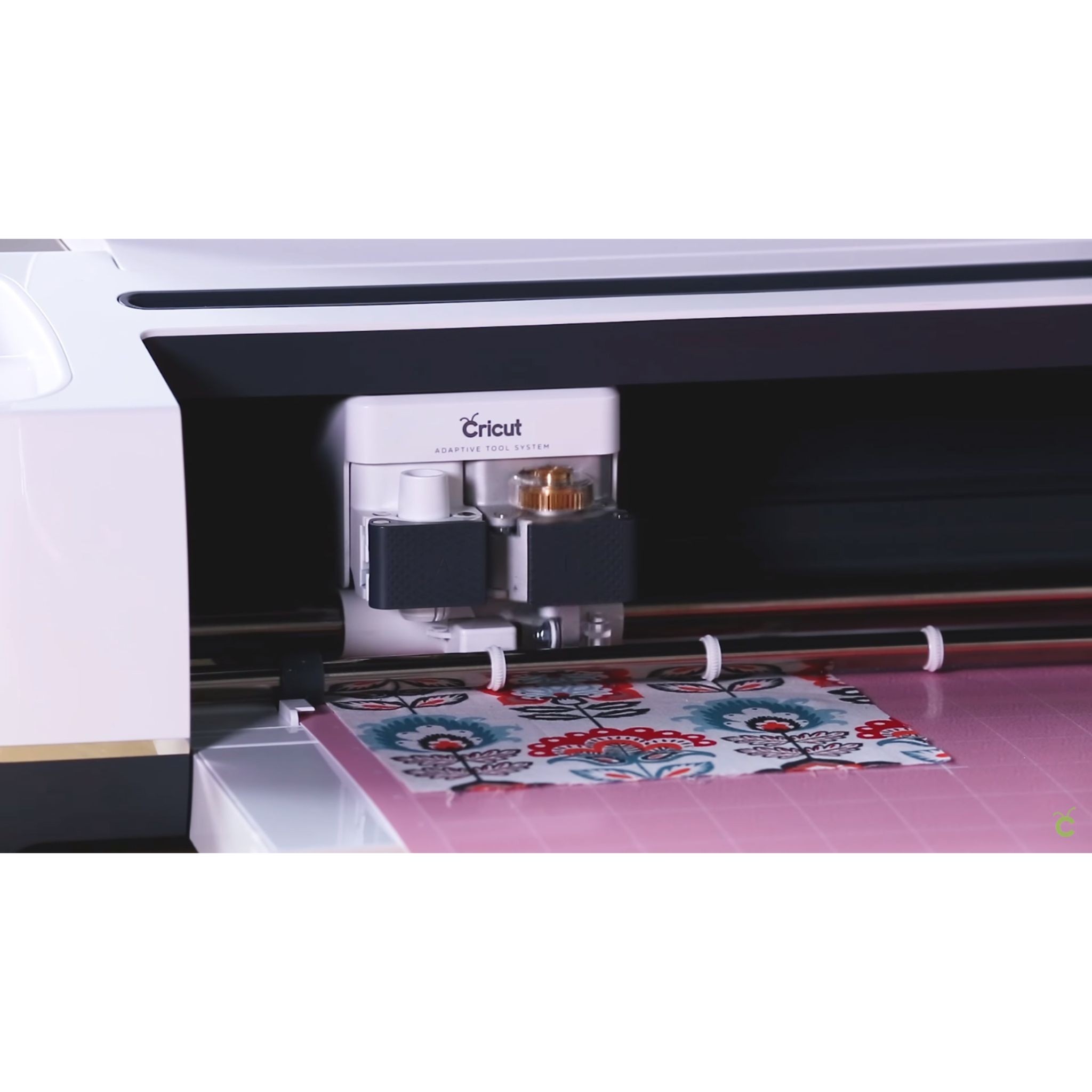 Foto 4 pulgar | Sistema Completo Cricut Maker color Blanco