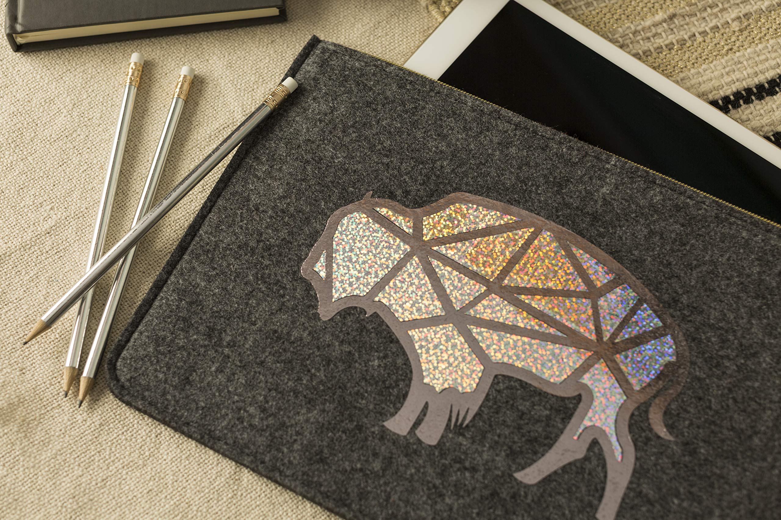 Foto 2 | Hierro Holográfico Cricut De Vinilo De Transferencia De Calor Sobre Cobalto, 60 Cm - Venta Internacional.
