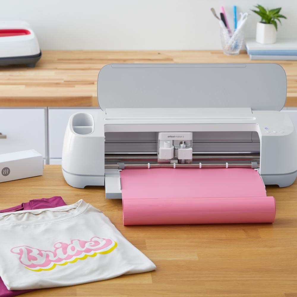 Foto 4 pulgar | Vinilo De Transferencia De Calor Cricut Smart Iron On, Rollo Rosa De 3 Pies - Venta Internacional.