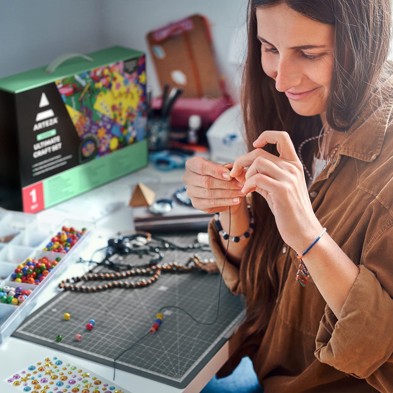Foto 8 pulgar | Kit De Manualidades Arteza Ultimate Con Más De 1000 Piezas Para Manualidades Y Bricolaje - Venta Internacional.