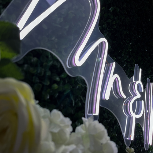 Foto 5 | Letrero Led Neón Isha Láser 'Mrs & Ms' Luminoso Decorativo