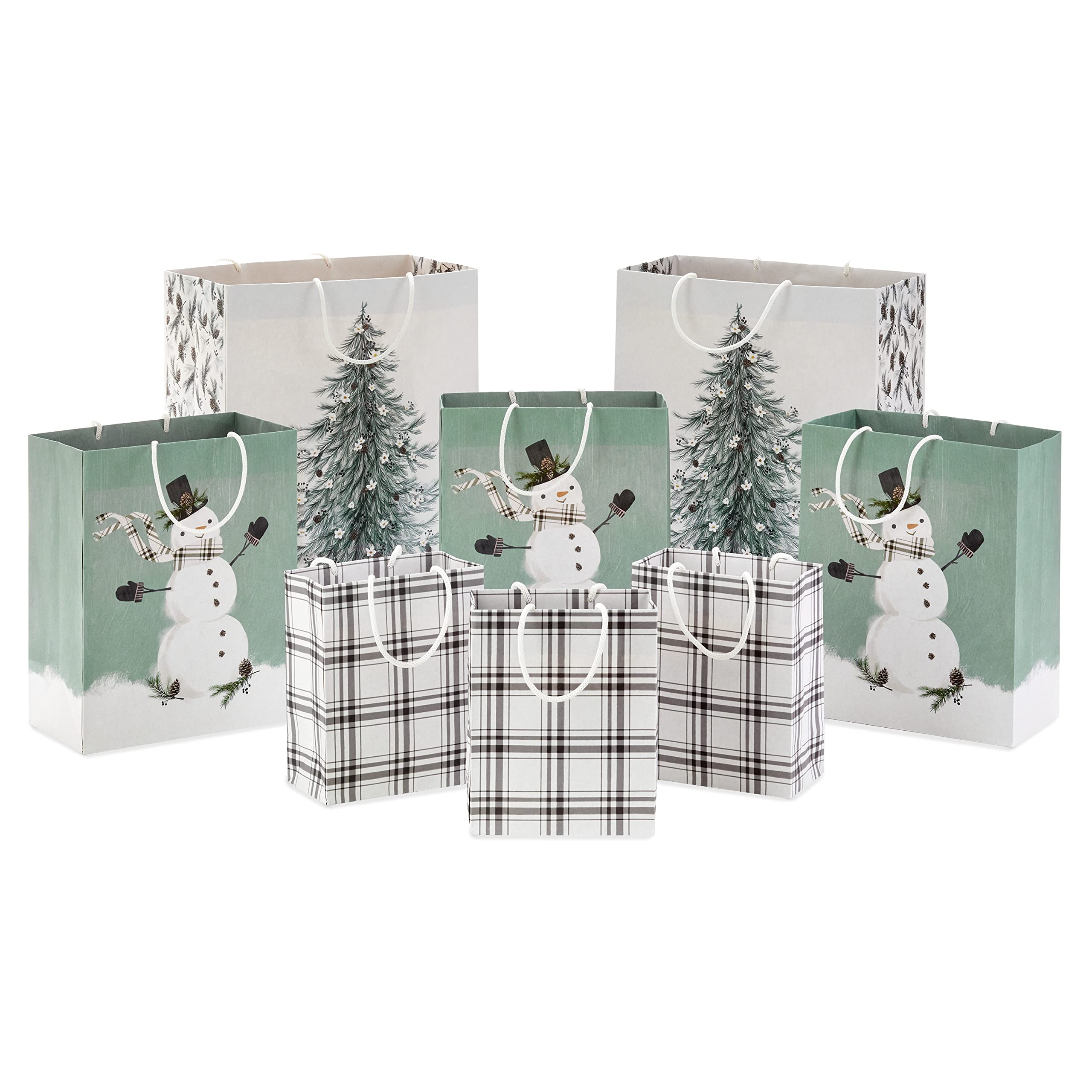 Surtido De Bolsas De Regalo Hallmark Christmas (8 Bolsas: 3 Pequeñas 6, 3 Medianas 9, 2 Grandes 13) - Venta Internaci