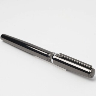 Foto 3 | Bolígrafo Hugo Boss Gear Metal Dark Chrome - Venta Internacional.