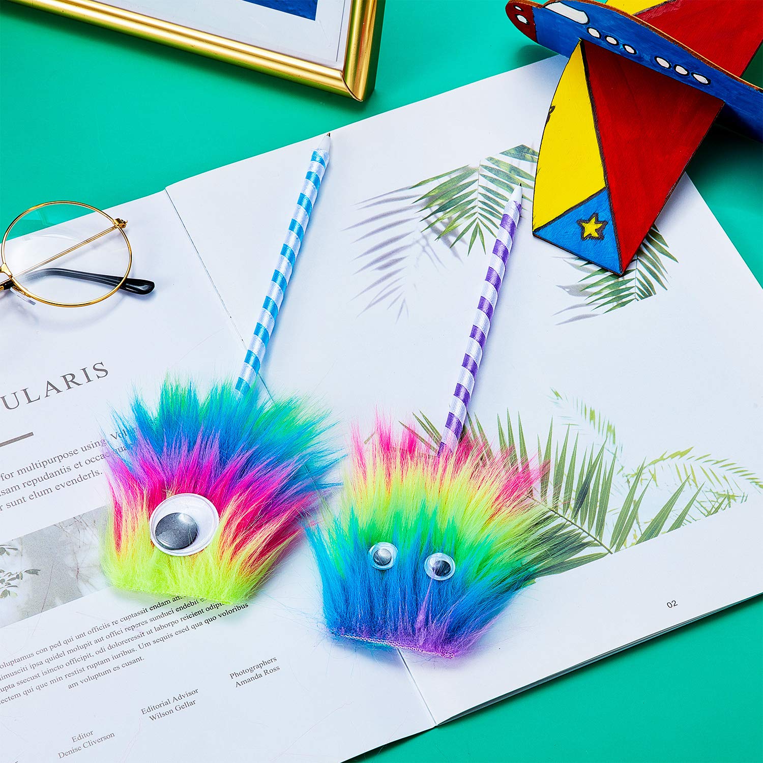 Foto 5 pulgar | Plumas Rainbow Fun Outus Para Niños Fluffy Fuzzy, 20 Unidades - Venta Internacional.