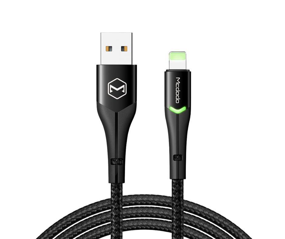 Cable Lightning Mcdodo color Negro de Carga Rápida con Conexión Led de 1.8 m