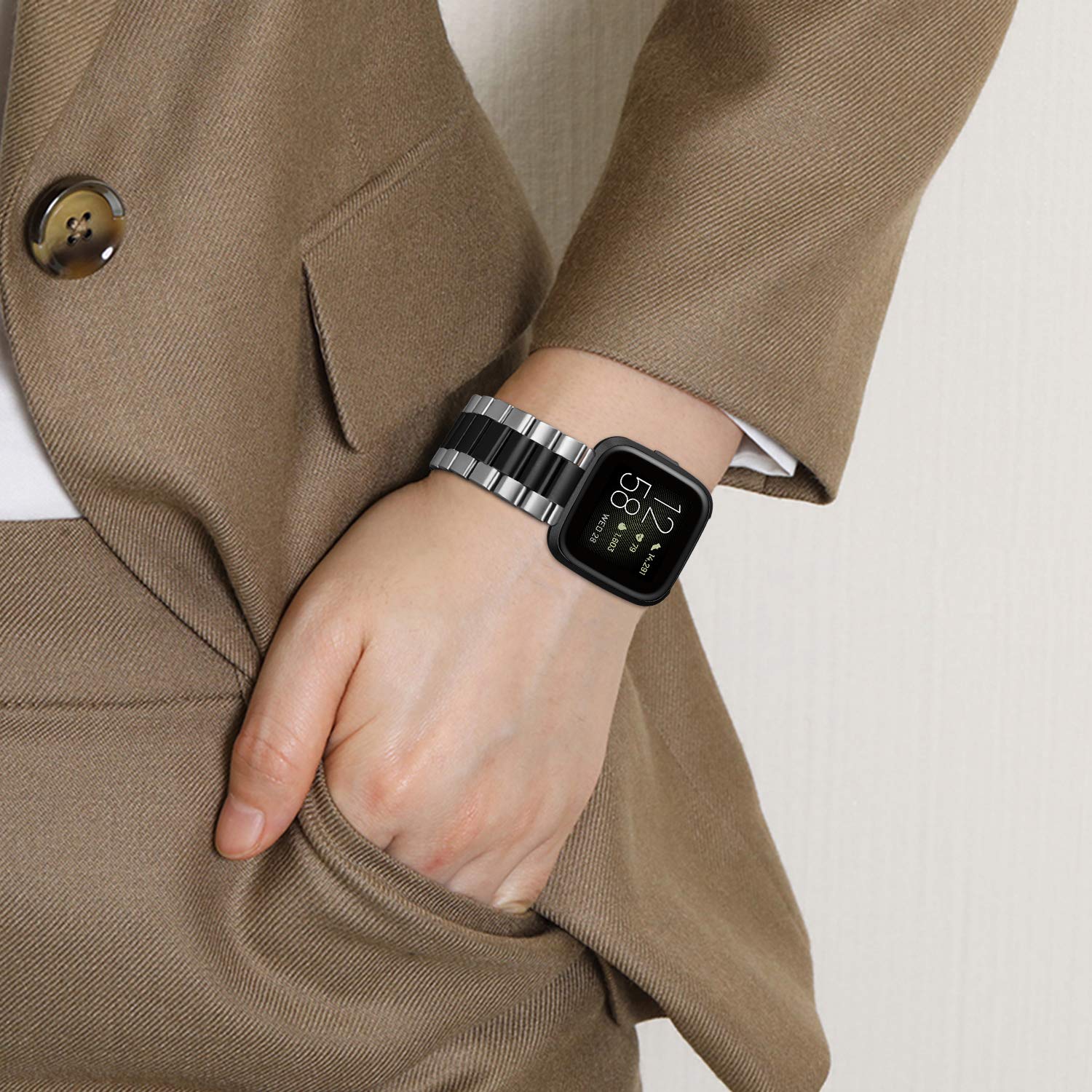 Foto 4 pulgar | Correa Metálica Compatible con El Reloj Inteligente Fitbit Versa Fintie - Venta Internacional