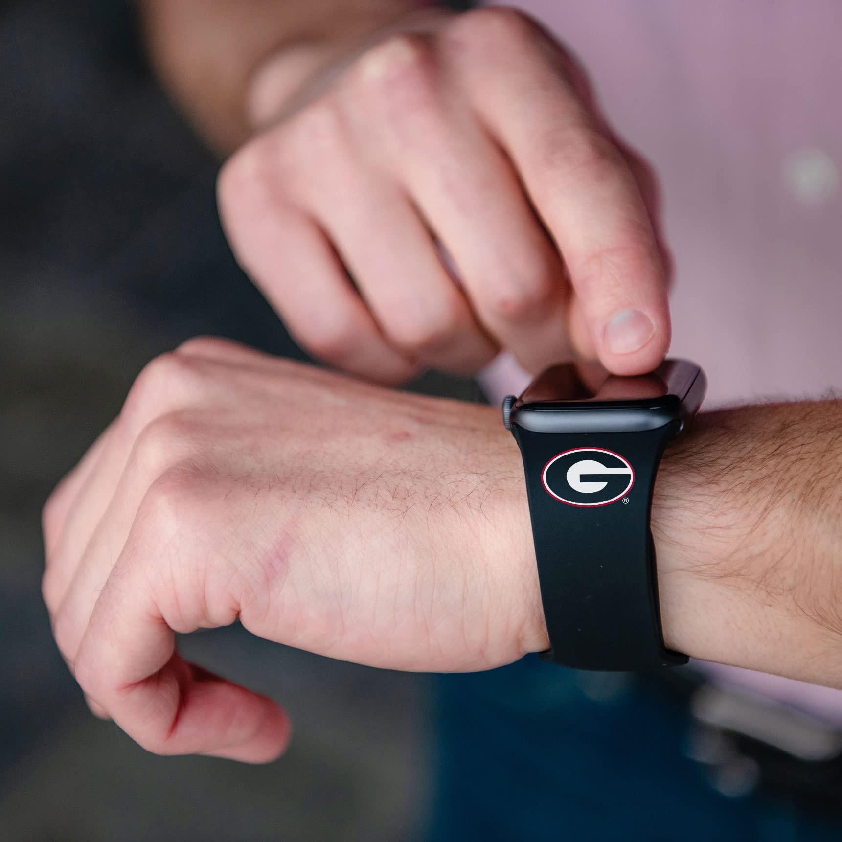 Foto 4 pulgar | Correa Deportiva de Silicona Affinity Bands Georgia Bulldogs para Apple Watch 42/44/45 mm - Venta Internacional