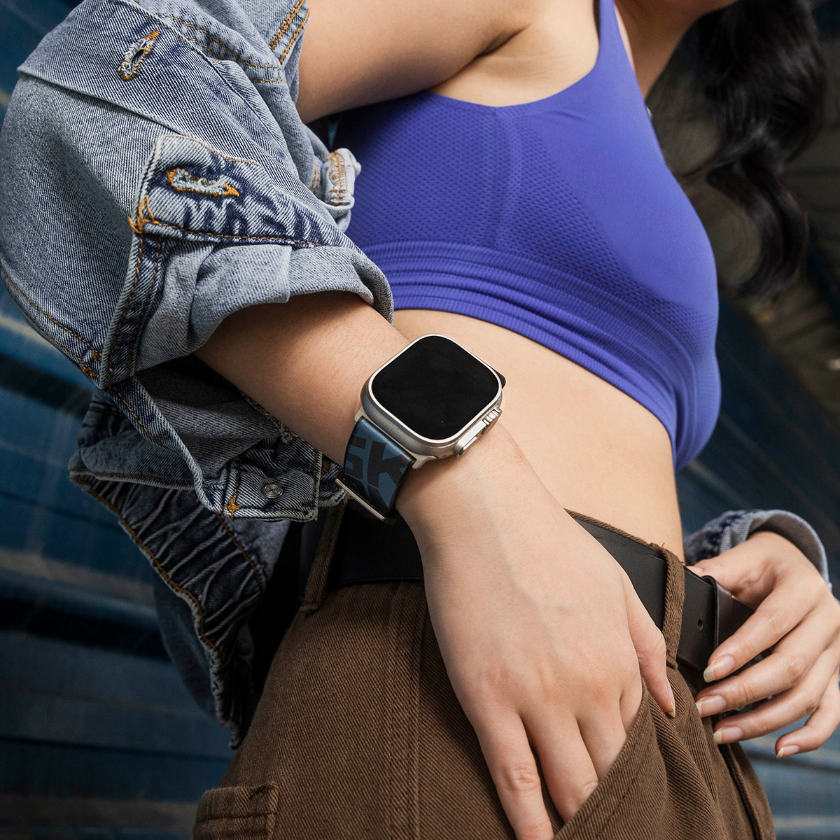 Foto 4 pulgar | Correa para Apple Watch Ultra 46 Mm Naranja Spunk de Skinarma