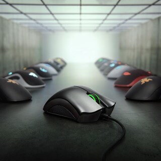 Foto 6 | Mouse Alámbrico Gamer Razer Deathadder Essential 6400 Negro-Venta Internacional