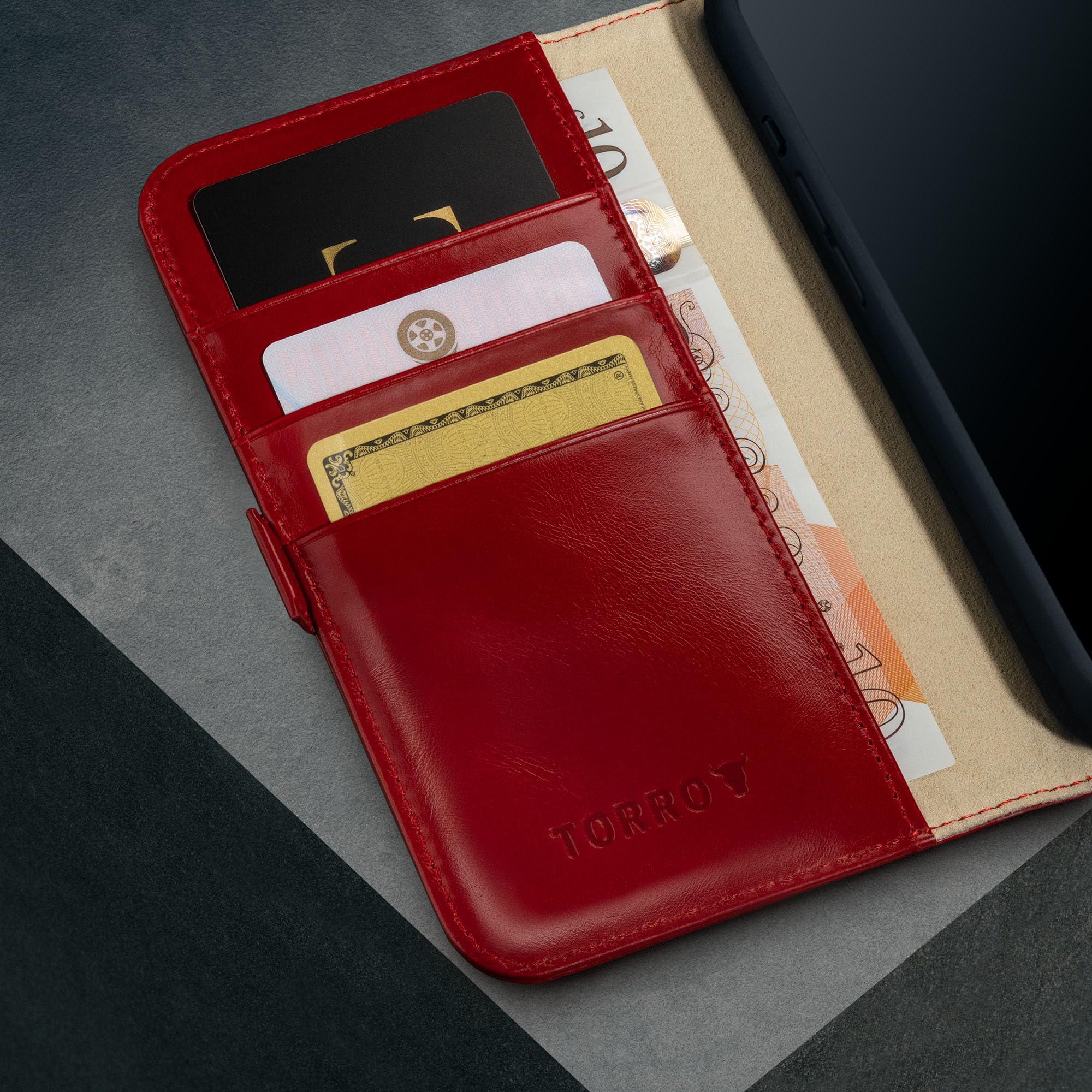 Foto 5 pulgar | Funda Torro Premium Leather Para Iphone 16 Pro Max, Color Rojo - Venta Internacional.
