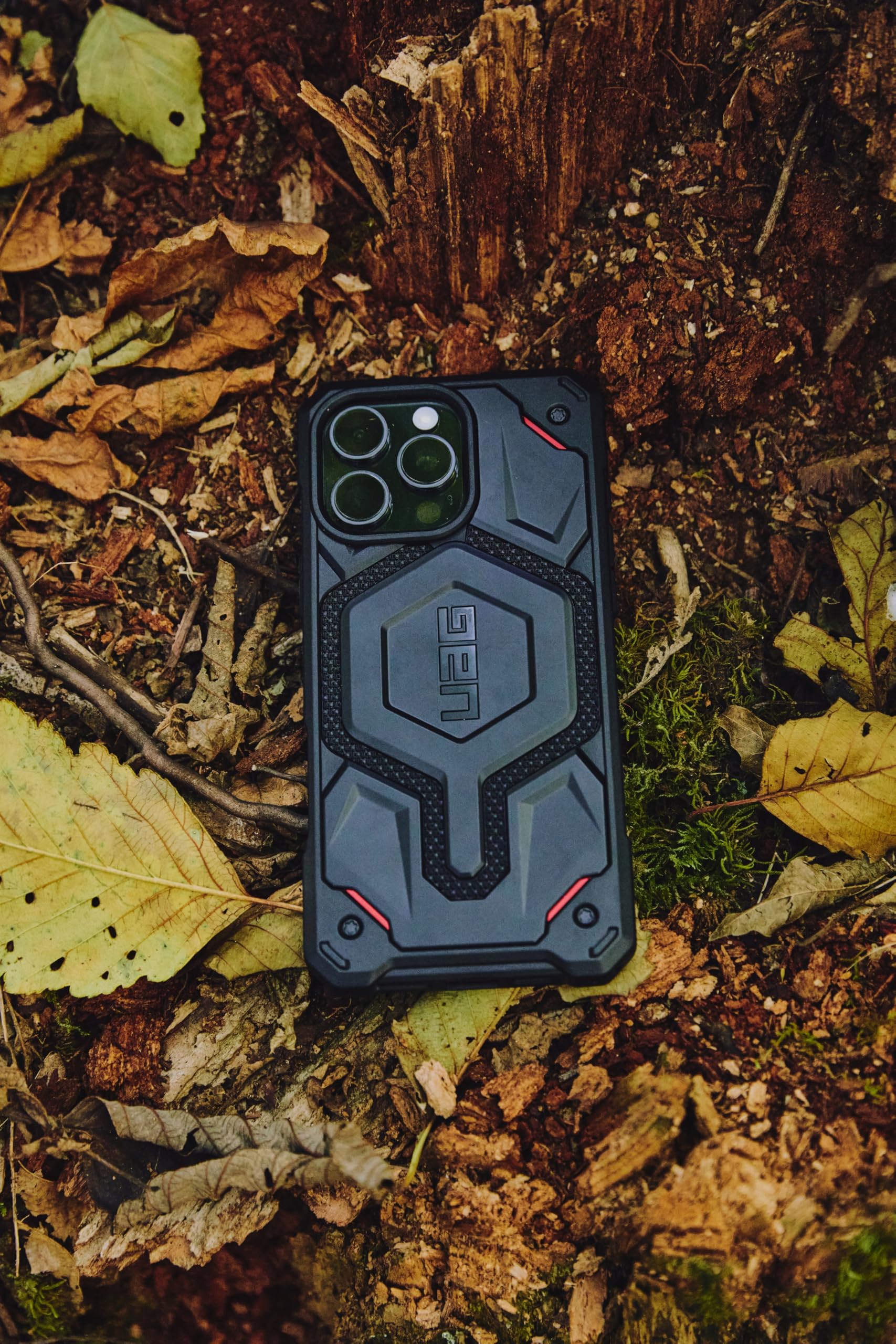 Foto 4 pulgar | Funda De Teléfono Urban Armor Gear Uag Monarch Pro Para Iphone 16 Pro - Venta Internacional.
