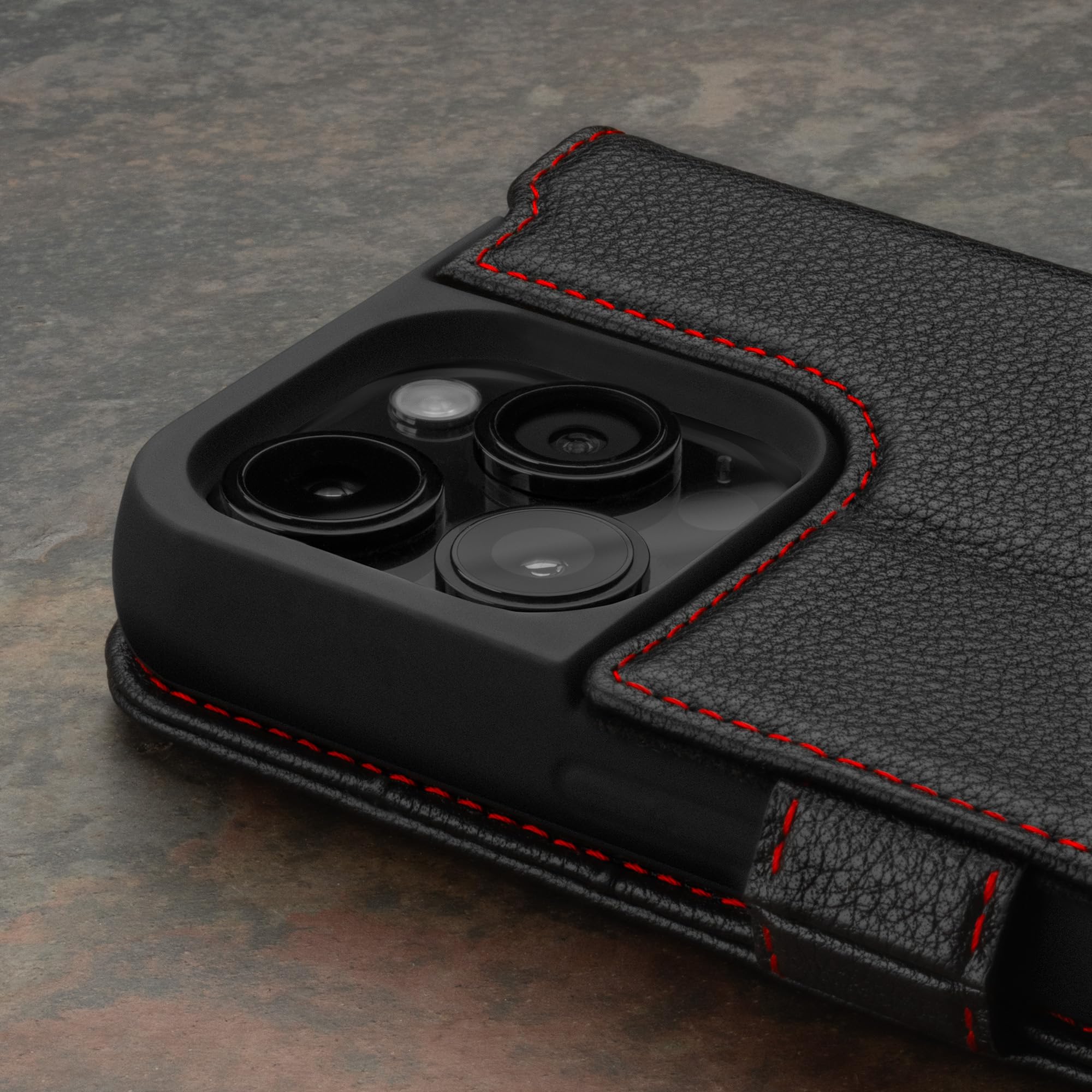 Foto 6 pulgar | Funda Torro Premium Leather Para Iphone 15 Pro Max, Color Negro - Venta Internacional.