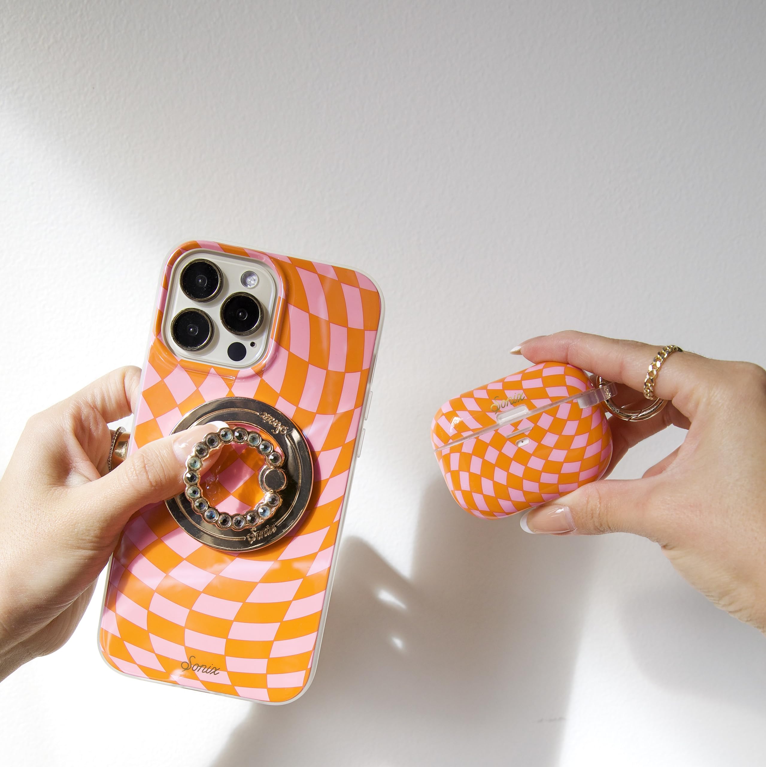 Foto 5 | Funda De Teléfono Sonix Para Iphone 15 Pro Checkmate Pink - Venta Internacional.