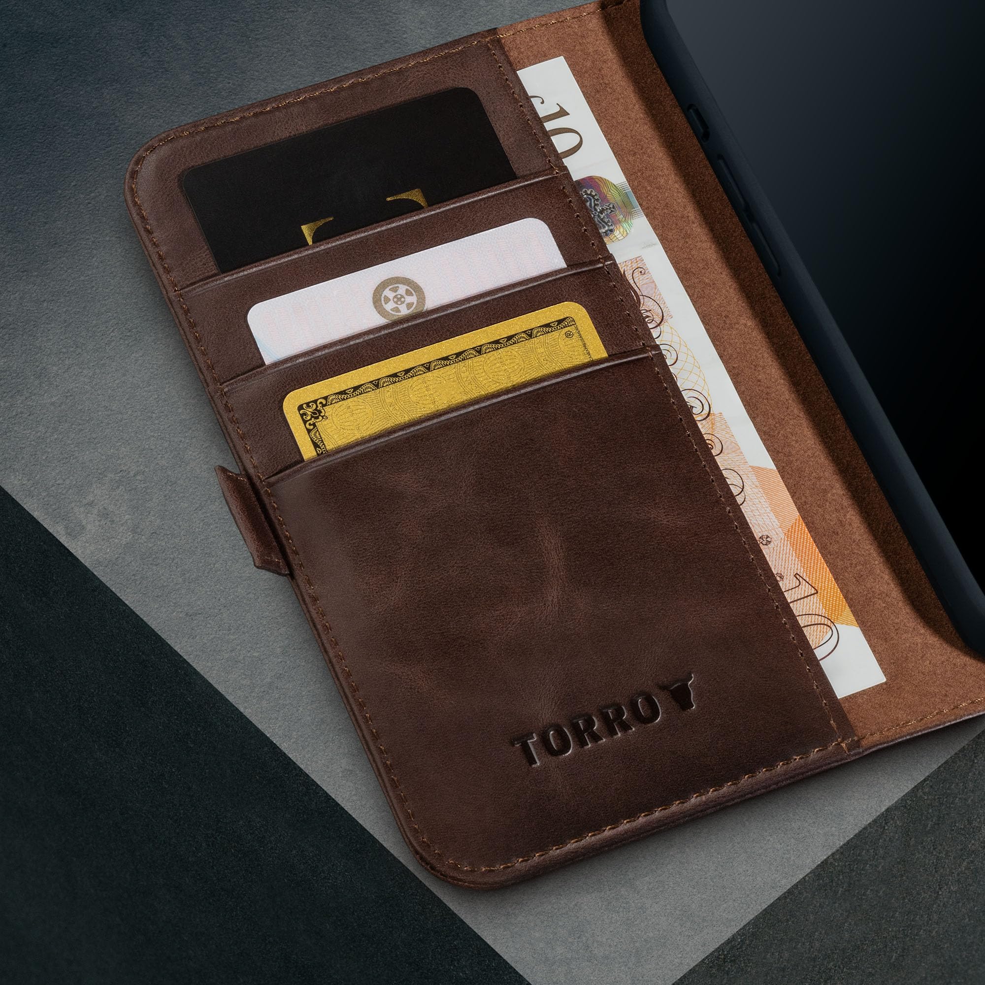 Foto 5 pulgar | Funda Torro Premium Leather Para Iphone 16 Pro 6.3, Color Marrón - Venta Internacional.