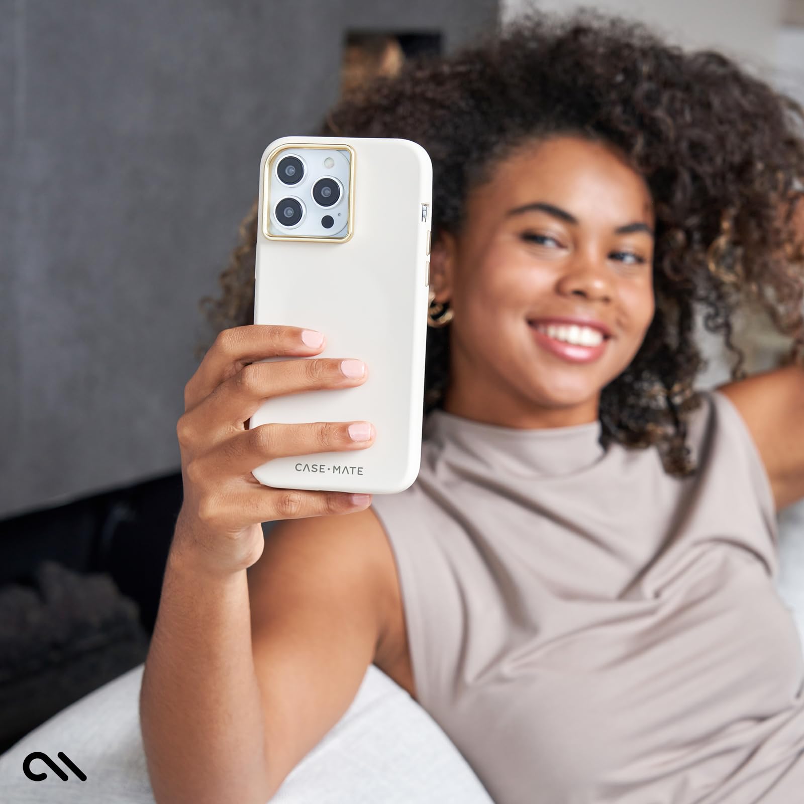 Foto 6 pulgar | Funda De Silicona Case-mate Para Iphone 15 Pro, Color Beige - Venta Internacional.