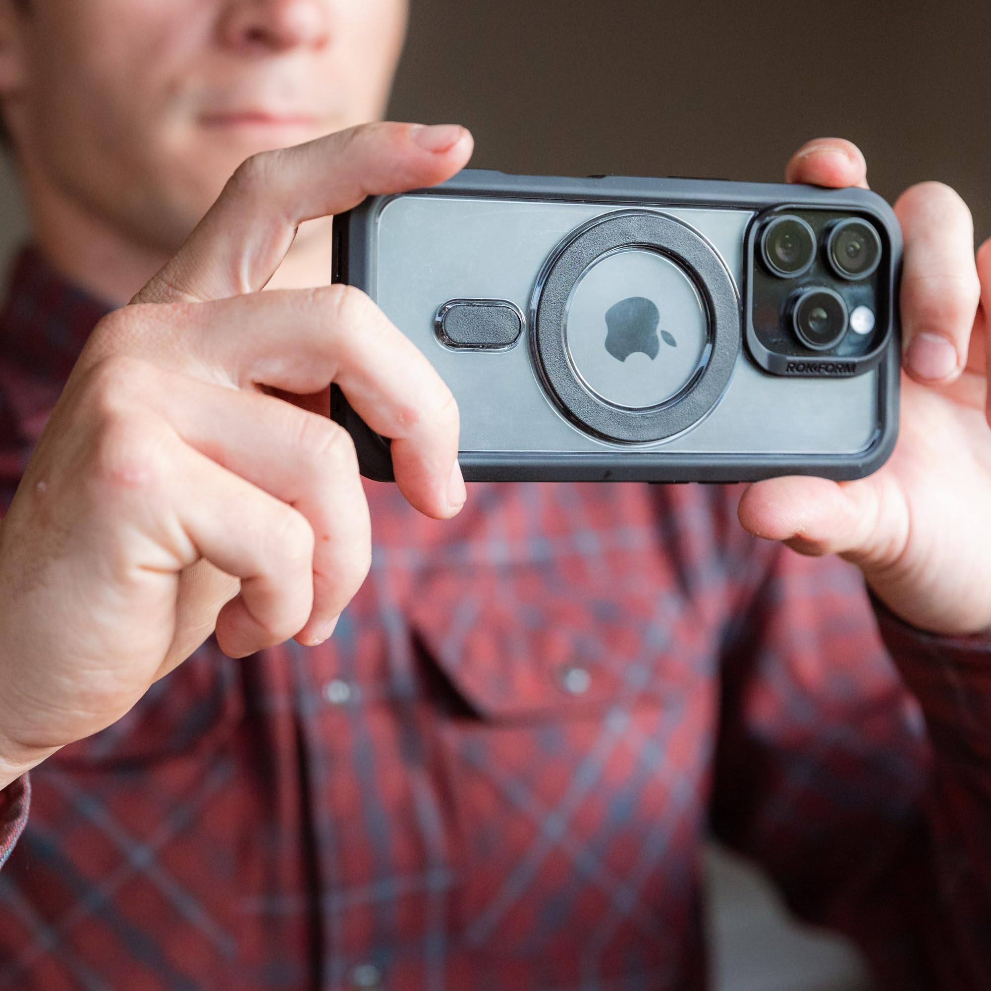 Foto 4 | Funda Rokform Slim Compatible Con Iphone 16 Plus, Transparente - Venta Internacional.