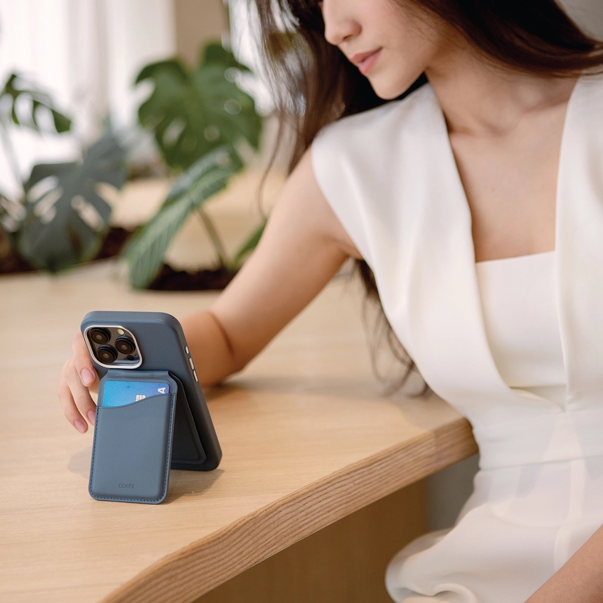 Foto 6 pulgar | Esme Tarjetero Para Iphone Magnético Multiposición Con Espejo